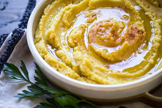 santorini-gastronomy-experience-wine-tasting