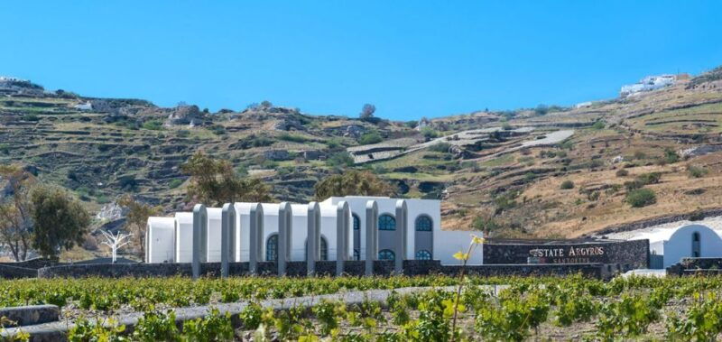santorini-guided-wine-tour-with-pickup-and-snacks