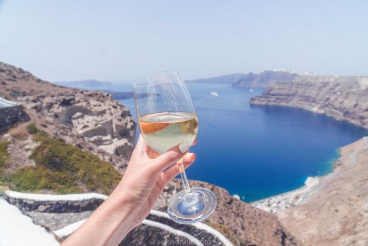 santorini-guided-wine-tour-with-pickup-and-snacks