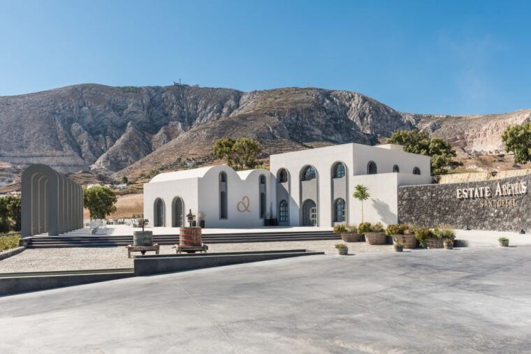 santorini-guided-wineries-private-tour-with-wine-tastings