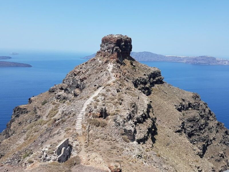 santorini-half-day-sightseeing-tour-with-hotel-pickup