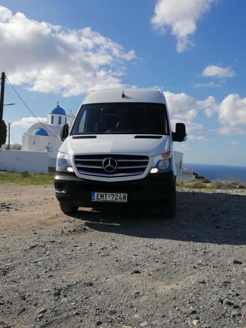 Santorini highlights tour - Authenticity and Local Insights