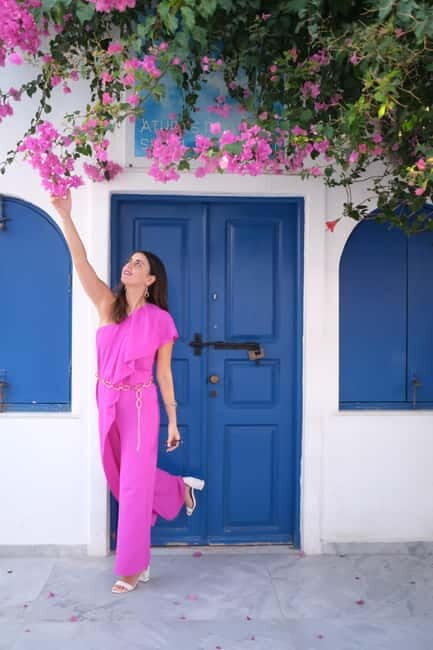 Santorini: InstaPhotoshoot and Culture Walk in Oia - Key Points