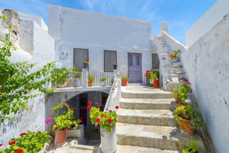 santorini-island-bus-tour-and-caldera-sunset-cruise