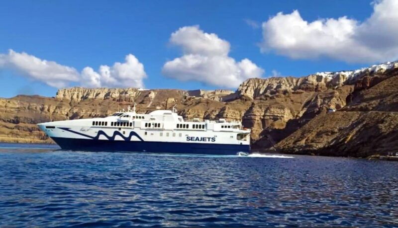 santorini-island-guided-tour-from-heraklion-crete-2
