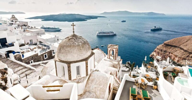 santorini-island-highlights-guided-day-trip-with-oia-sunset