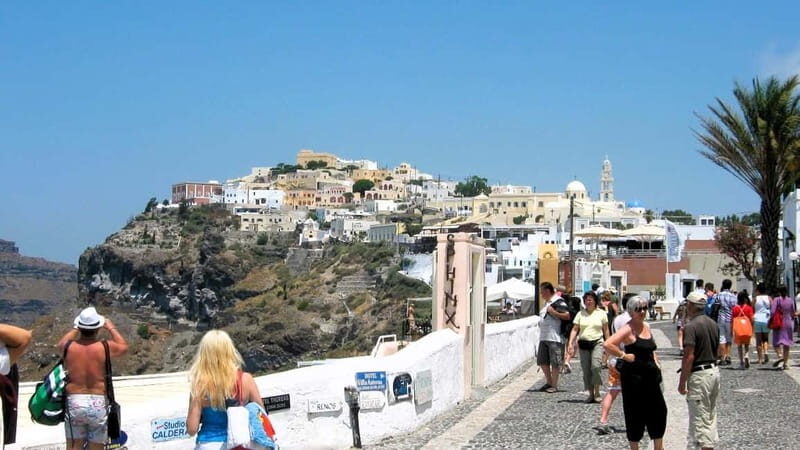 Santorini: Island Tour for Cruise Travelers - Oia: The Legend in Pastel and Blue