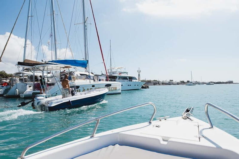 Santorini: License-Free Boat Rental with Ice, Water, & Fruit - Practical Tips