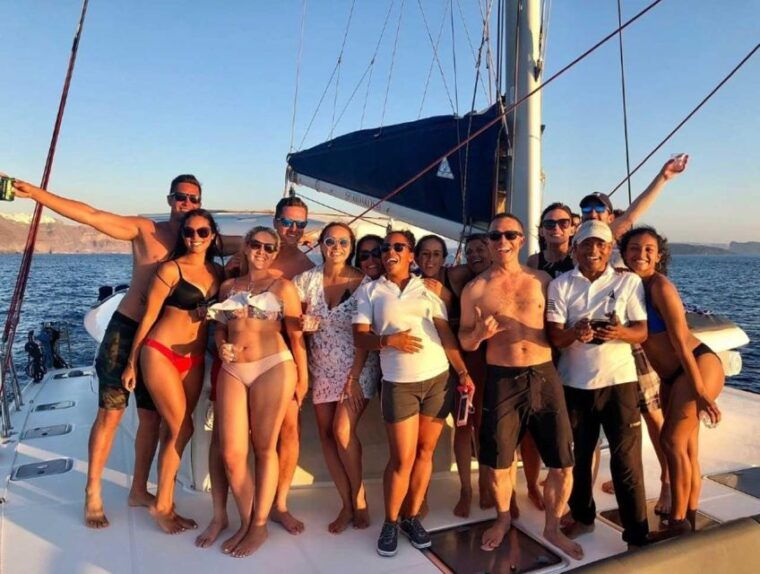 santorini-luxury-caldera-cruise-with-full-greek-meal