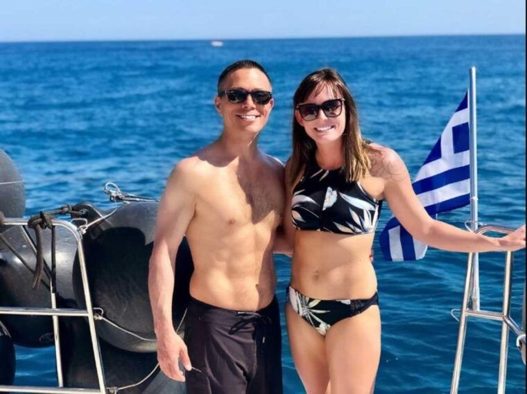 santorini-luxury-caldera-cruise-with-full-greek-meal