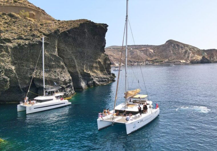 santorini-luxury-sunset-cruise-with-dinner-bbq-and-drinks