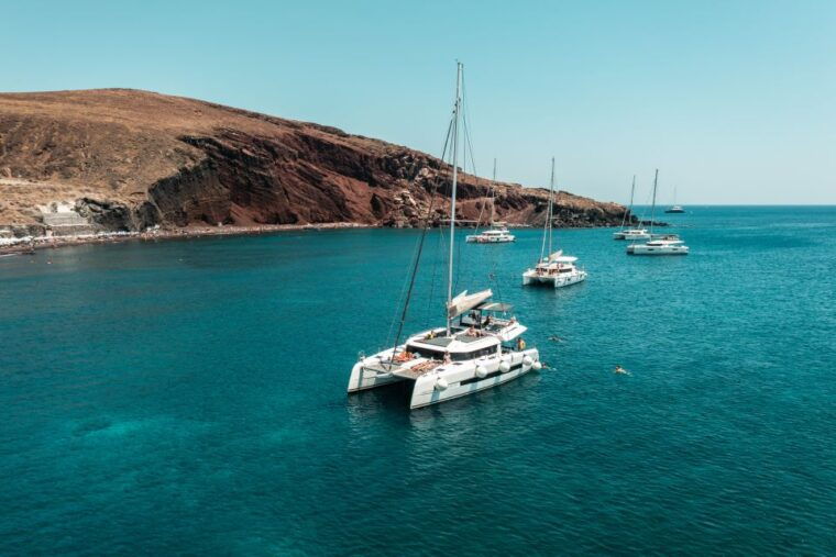 santorini-majestic-catamaran-cruise-with-meal-and-drinks