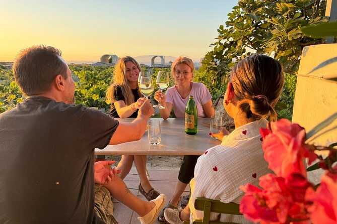 santorini-mini-wine-tasting-tour-at-2-wineries