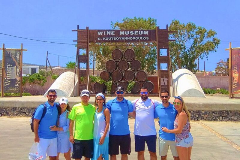 Santorini: Must-See Highlights Private Sightseeing Tour - What to Expect from the Santorini Private Tour