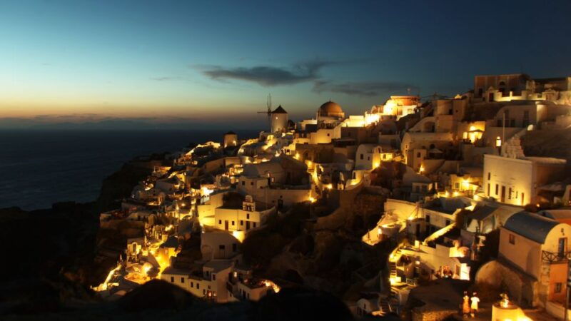 santorini-oia-and-ammoudi-private-sunset-experience