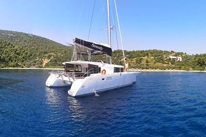 santorini-oia-caldera-private-day-cruise-with-bbq-drinks-2