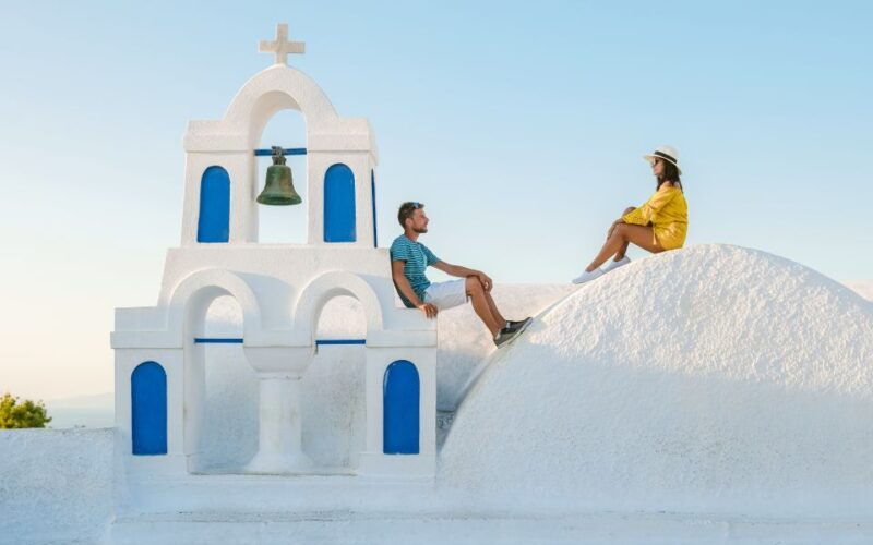 santorini-oia-village-professional-photo-shoot
