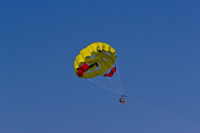 santorini-parasailing-flight-experience-at-black-beach