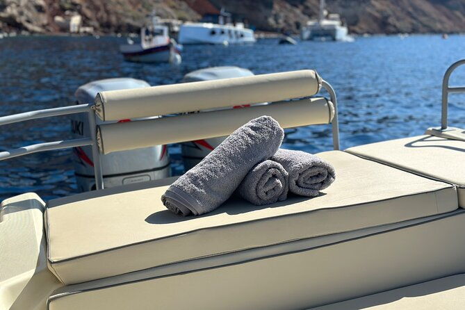 santorini-private-boat-tour