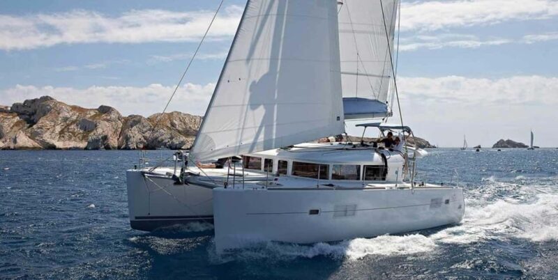 Santorini: Private Caldera Cruise with Lunch & Snorkeling - Key Points