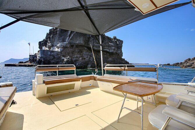 Santorini Private Cruise Sightseeing Tour with BBQ and Drinks - Who Will Love This Tour?