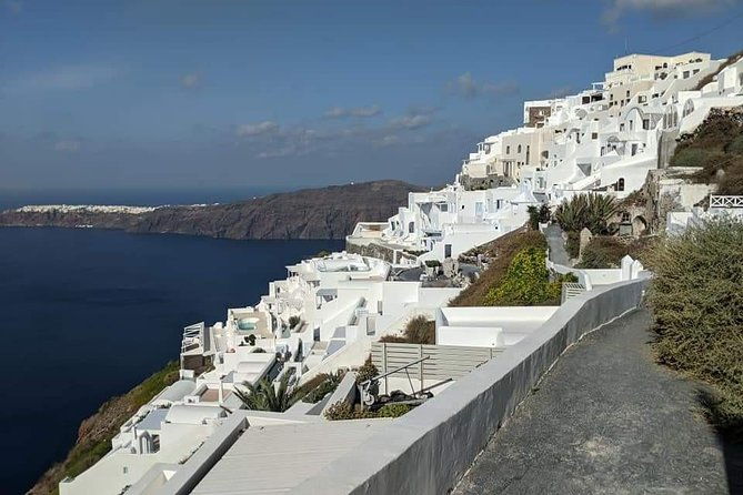 santorini-private-custom-tours-5-7-hours