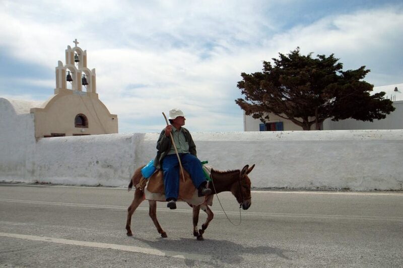 Santorini: Private Customizable Tour with Flexible Lenghts - Who Should Consider This Tour?