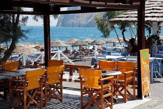 santorini-private-day-trip-4-hours