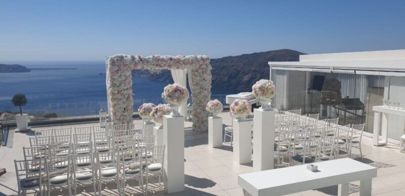 santorini-private-exclusive-tour-with-a-local-guide