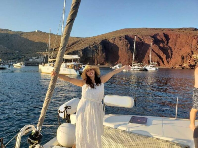Santorini: Private Luxury Catamaran Cruise with Greek Meal - Analyzing the Value