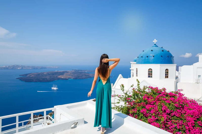 Santorini: Private Oia Village Photoshoot - Practical Considerations