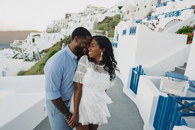 Santorini - Private Photoshoot with a Top Local Photographer - What to Expect from Your Photoshoot