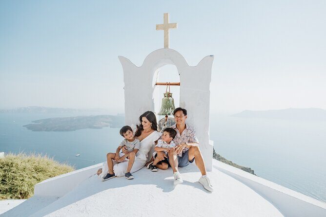 Santorini - Private Photoshoot with a Top Local Photographer - FAQ
