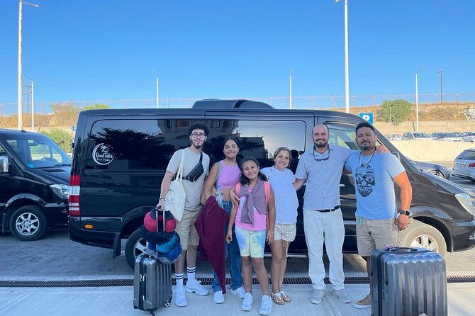 santorini-private-roundtrip-transfer-from-to-airportport-hotel