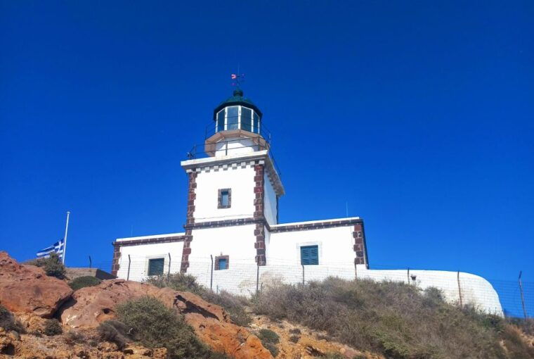 santorini-private-sightseeing-tour-4