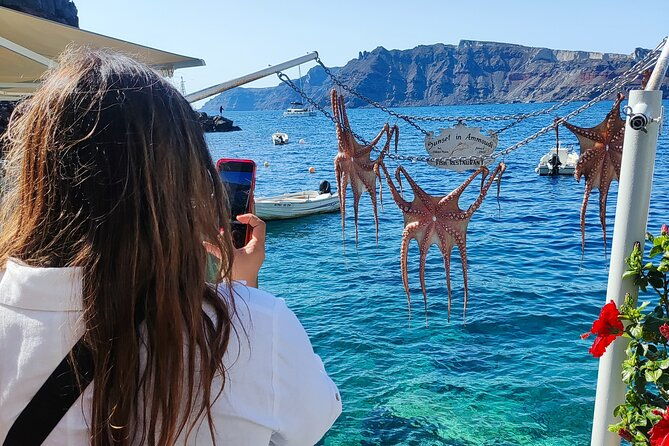 santorini-private-sightseeing-tour-with-local-guide-2