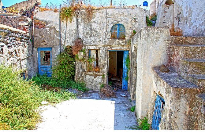 santorini-private-sightseeing-tour-with-local-guide