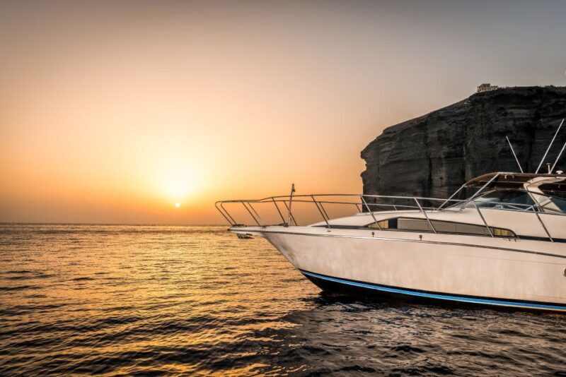 Santorini: Private Sunset Cruise with Barbecue and Drinks - What Makes This Tour Unique?