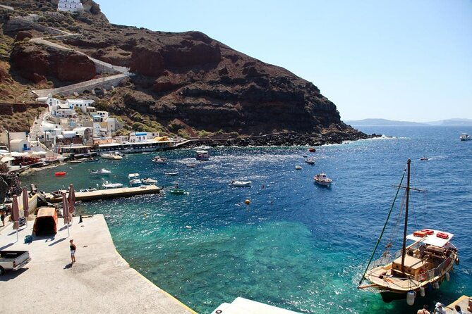 santorini-private-sunset-sailing-tour-with-dinner-drinks-transfer-included