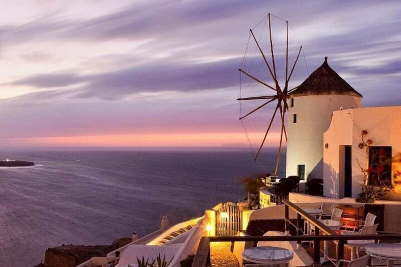 Santorini: Private Sunset Tour to Oia & Ammoudi Bay - FAQs