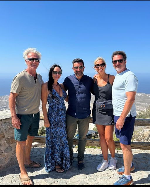 santorini-private-tour-colors-of-santorini-2