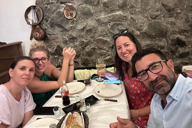 santorini-private-tour-colors-of-santorini