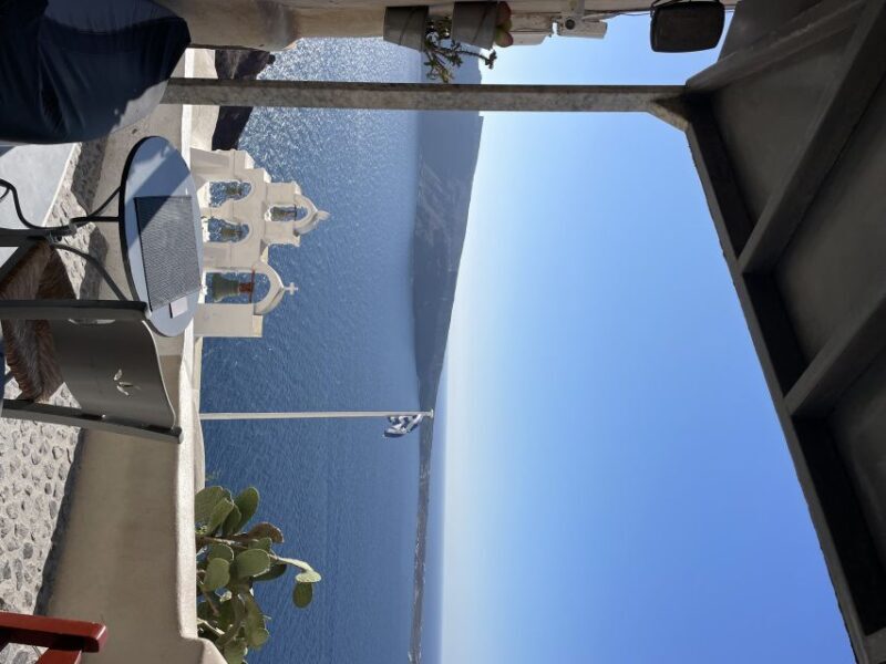Santorini: Private Tour of the Famous Blue Domes and Caldera - Introduction to the Experience