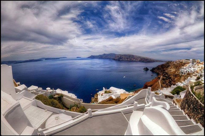 santorini-private-tour-with-food-experience