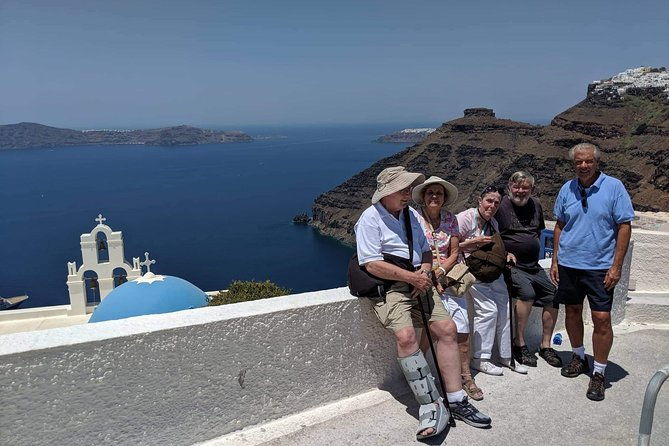 santorini-private-tour-with-food-experience