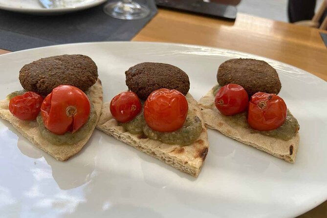 santorini-private-wine-tour-in-3-wineries-with-full-greek-meal-4