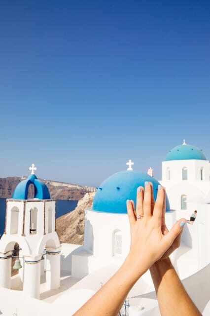 Santorini Proposal: A Luxury Photoshoot for Your Yes! Moment - Authentic Moments & Genuine Photography