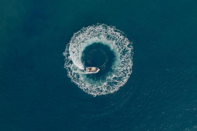 santorini-rent-a-boat-license-free