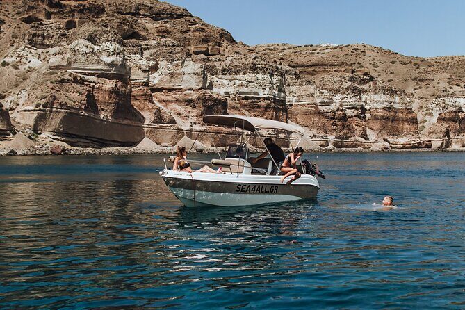 Santorini Rent a Boat Without License - Practical Details and Tips