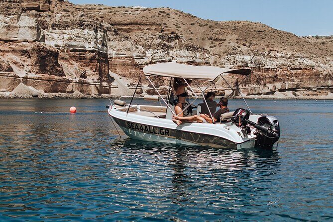 Santorini Rent a Boat Without License - Who Will Love This Experience?